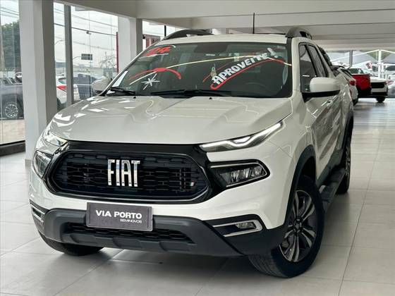 FIAT TORO 1.3 TURBO 270 FLEX FREEDOM AT6 FIAT TORO 1.3 TURBO 270 FLEX FREEDOM AT6